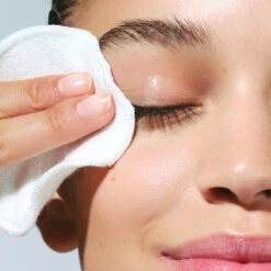 Clarins Démaquillant Douceur - Yeux Sensibles Flacon -Soins Du Corps Soldes demaquillant douceur yeux sensibles flacon 2