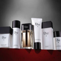 Dior Homme - Crème De Rasage Apaisante - Crème De Rasage Infusée D'extrait De Coton -Soins Du Corps Soldes dior homme creme de rasage apaisante creme de rasage infusee d extrait de coton 2