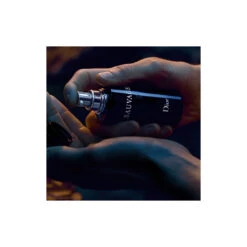 Dior Sauvage - Soin Hydratant Visage Et Barbe - Hydrate La Peau Et Adoucit La Barbe -Soins Du Corps Soldes dior sauvage soin hydratant visage et barbe hydrate la peau et adoucit la barbe 3