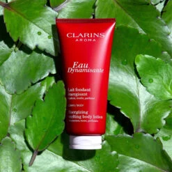 Clarins Eau Dynamisante Lait Fondant Energisant Hydrate, Tonifie, Parfume -Soins Du Corps Soldes eau dynamisante lait fondant energisant hydrate tonifie parfume 2