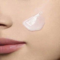 Clarins Extra-Firming Phyto-Serum - Concentré Lift-fermeté -Soins Du Corps Soldes extra firming phyto serum concentre lift fermete 1