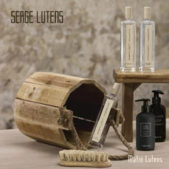 L'Eau Serge Lutens - Fluide Pour Le Corps -Soins Du Corps Soldes l eau serge lutens fluide pour le corps 3