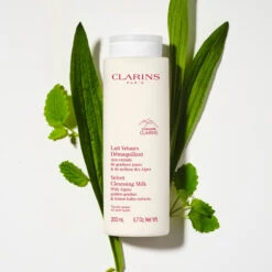 Clarins Lait Velours Démaquillant - Toutes Peaux 12 Clarins Lait Velours Démaquillant - Toutes Peaux -Soins Du Corps Soldes lait velours demaquillant toutes peaux 4