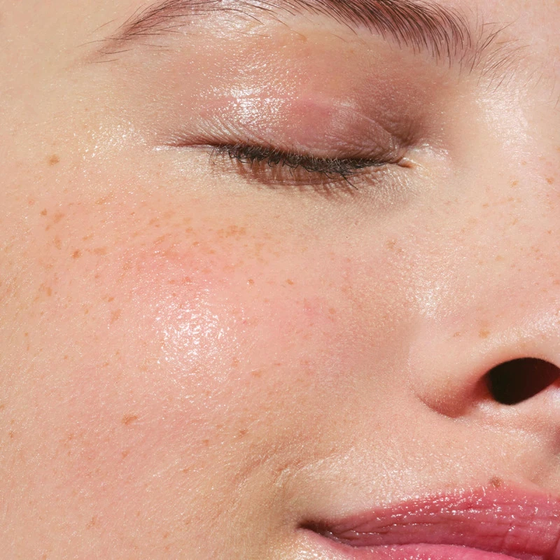 Clarins Lotion Tonique Apaisante - Peaux Très Sèches Ou Sensibles 5 Clarins Lotion Tonique Apaisante - Peaux Très Sèches Ou Sensibles – Image 3