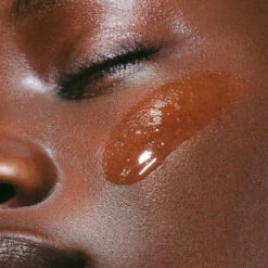 Clarins Lotion Tonique Hydratante - Peaux Normales à Sèches -Soins Du Corps Soldes lotion tonique hydratante peaux normales a seches 2