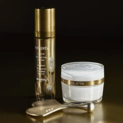 Sisley SUPREMŸA LA NUIT LE GRAND SOIN ANTI-ÂGE -Soins Du Corps Soldes supremya la nuit le grand soin anti age 5