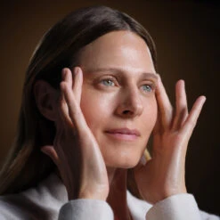 Sisley SUPREMŸA LA NUIT LE GRAND SOIN ANTI-ÂGE -Soins Du Corps Soldes supremya la nuit le grand soin anti age 6